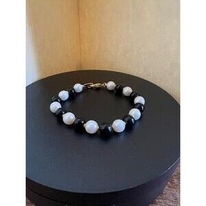 Vintage Goldtone Faux white pearl with black onyx beads bracelet